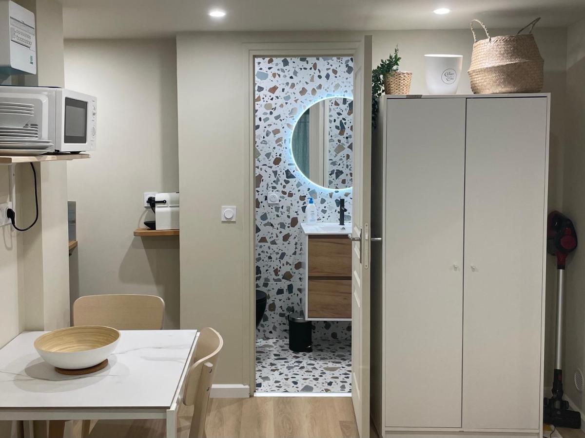 Appartement Palmiers, Coeur De Ville Sur Le Parcours Des Arts Hyères Eksteriør billede
